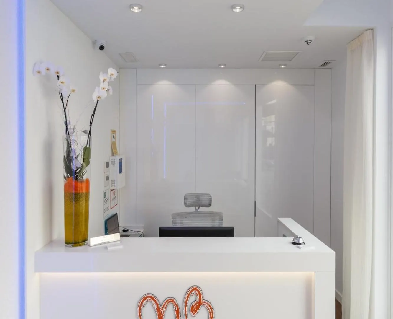 Neptuno 2B Menyber Apartment Nerja